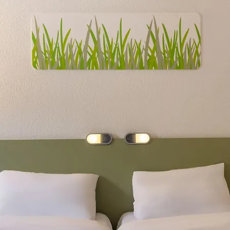 Cite De L'espace Hurel Otel Toulouse
