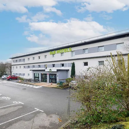 Cite De L'espace Hurel Otel 2*