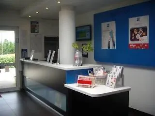 Cite De L'espace Hurel Szálloda 2*
